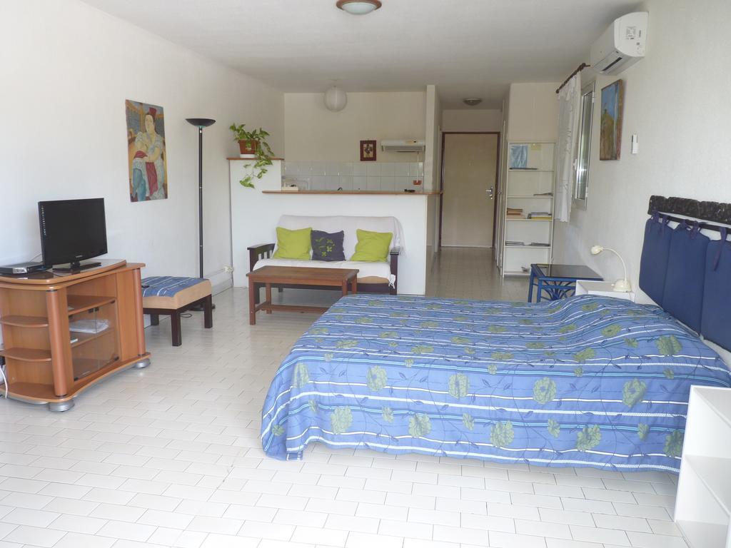 Au Meuble Des Roches Διαμέρισμα Saint-Gilles-les Bains Εξωτερικό φωτογραφία