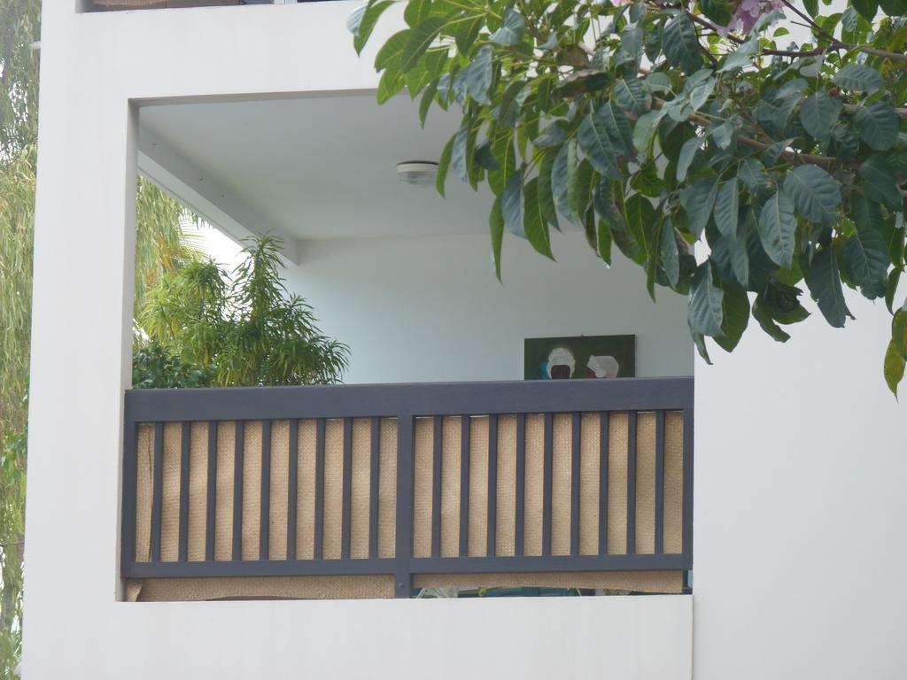 Au Meuble Des Roches Διαμέρισμα Saint-Gilles-les Bains Εξωτερικό φωτογραφία